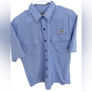Men’s Hook and tackle Fishing shirt. EUC. Used once.